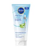 NIVEA SUN After Sun Hydraterend serum met biologische aloë vera, vitamine E en hyaluronzuur, aftersun lotion ter ondersteuning bij de regeneratie van de huid na het zonnebaden (100 ml)