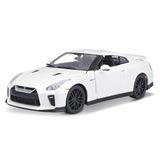 Bburago 1:24 Nissan GTR 2017, parelwit