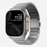 Nomad Titanium Horlogeband (45-49mm) – Grijs