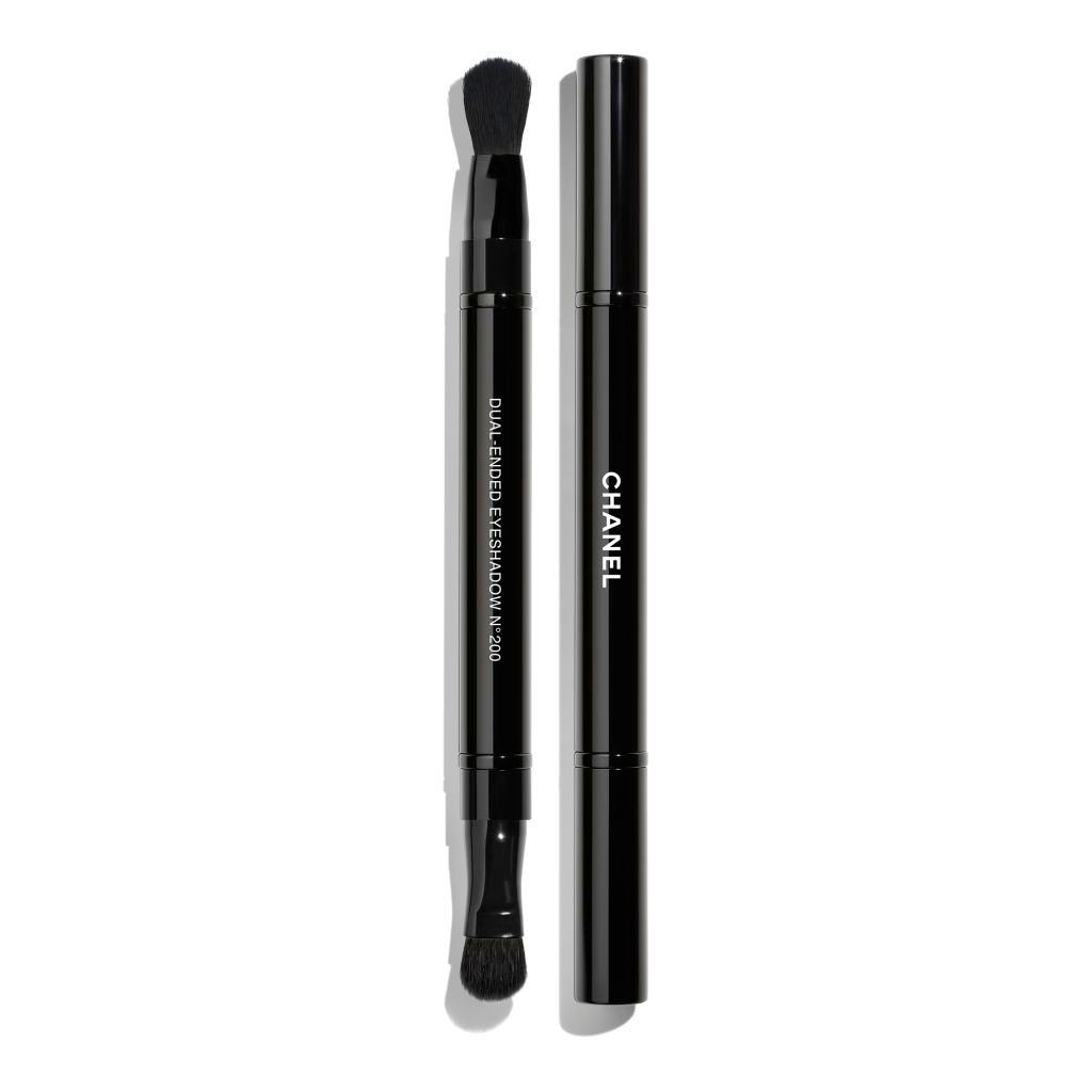 CHANEL Retractable Dual-Ended Eyeshadow Brush N°200