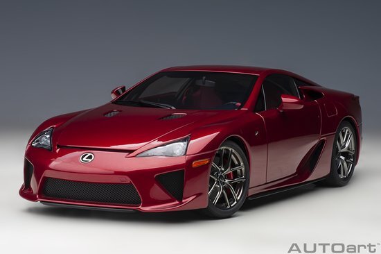 AUTOart 1/18 Lexus LFA, Pearl Red