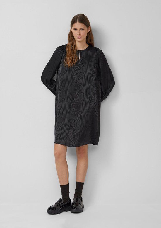 s.Oliver Zwarte Gestreept Viscose Jaquard Jurk met Lange Mouwen en Ronde Hals - Maat 44