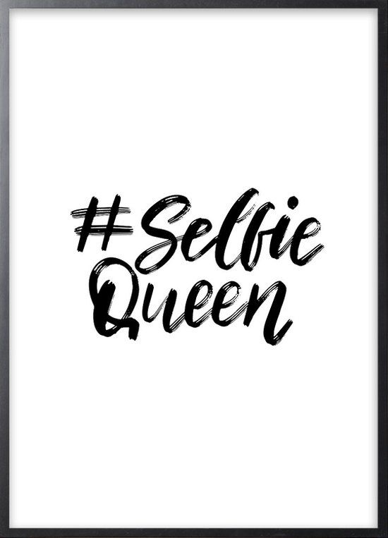 Posterdeco Poster - Selfie Queen - Zwart - Hout - Rechthoek - 21x30cm - Met lijst