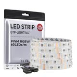 BTF-LIGHTING RGBWW 5050 RGBW RGB+Warm Wit (2700K-3000K) 4 Kleuren in 1 LED 5m 30LEDs/m Veelkleurige LED Striplichten IP30 Niet-waterdichte Zwarte PCB DC12V voor Slaapkamer Keuken Huisdecoratie