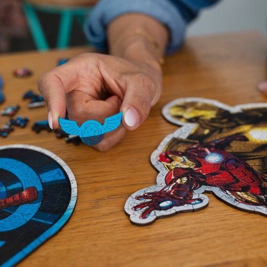 Trefl Houten Puzzel Marvel Captain America 160 Stukjes