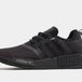 Adidas HP8978 Sportschuhe mit sockenähnlicher Passform, Boost-Zwischensohle und Strickobermaterial