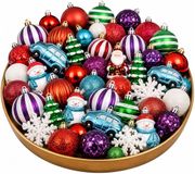 Decoris Kerstballen en ornamenten - 50 stuks - gekleurd - kunststof