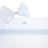 Filet - 3-delige kinderwagenset, personaliseerbaar hoeslaken met Aida canvas band om te borduren + onderkant met elastieken + kussensloop, gemaakt in Italië, wit en lichtblauw