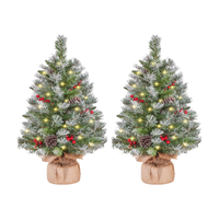 Yaheetech 2er-Set Mini-Weihnachtsbaum, 2 Fuß, batteriebetrieben mit 35 LED-Leuchten, Tannenzapfen, Beeren und Jutesockel, Grün