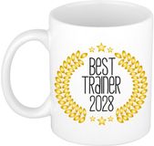 Bellatio Decorations Cadeau koffie/thee mok - de beste trainer van 2028 - wit - 300 ml - keramiek