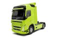Solido - Volvo FH Globetrotter XL 2023 1:24 - Die-Cast Truck model, verzamelmodel van metaal, neongroen, met kunststof sokkel, vensterdoos