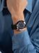 Guess Arc Kwarts Analoog Horloge Zwart Kast Gemaakt Van 100% Roestvrij Staal En Een Armband Van 100% Siliconen 44 GW0728G1, GW0728G2