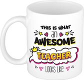 Bellatio Decorations Koffiemok Juf/Lerares - Awesome Teacher - Roze Keramiek