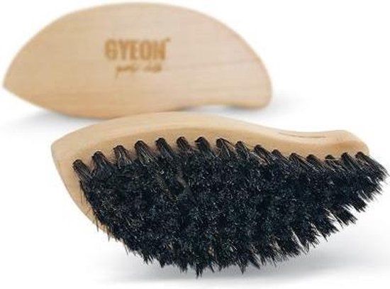 Gyeon Leather Brush