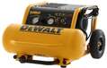 DeWALT DPC17PS Compressor 17L 2,5pk + 10m slang
