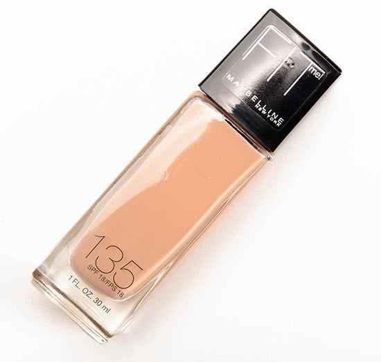 Maybelline Fit Me Liquid Foundation - 135 Creamy Natural
