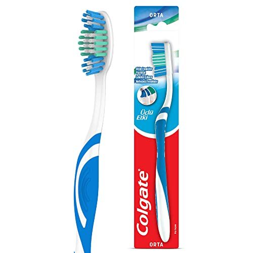 Colgate Triple Action Medium tandenborstel