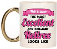 Bellatio Decorations Adeau Koffie/Thee Mok - Excellent Gepensioneerde - Goud/Roze - Keramiek - 300 ml