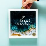 Houten OOTB Houten Spaarpot - To Travel Is To Live