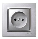 SIMON - Bipolaire inbouwdoos, serie Simon 10, 250 V, 10 A, plat en dun wandstopcontact, eenvoudig te installeren, inclusief frame, deksel en mechanisme, vrouwelijk stopcontact, kleur aluminium