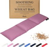 Qomfor Sac de noyaux micro-ondable - Long 46 x 12 cm - Garnissage de grains et lavande - Violet