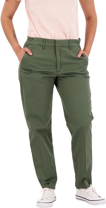 Levi&#180;s &#174; Essential Chino Broek Groen 25 / 27 Vrouw