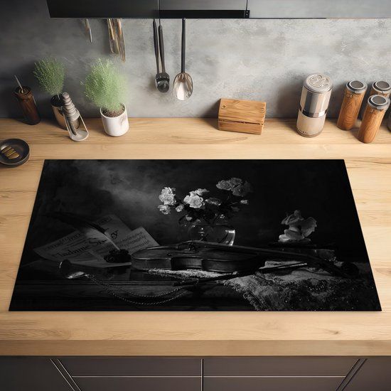 KitchenYeah® Inductie beschermer 89.6x51.6 cm - Krant - Stilleven - Viool - Inductie kookplaat accessoire