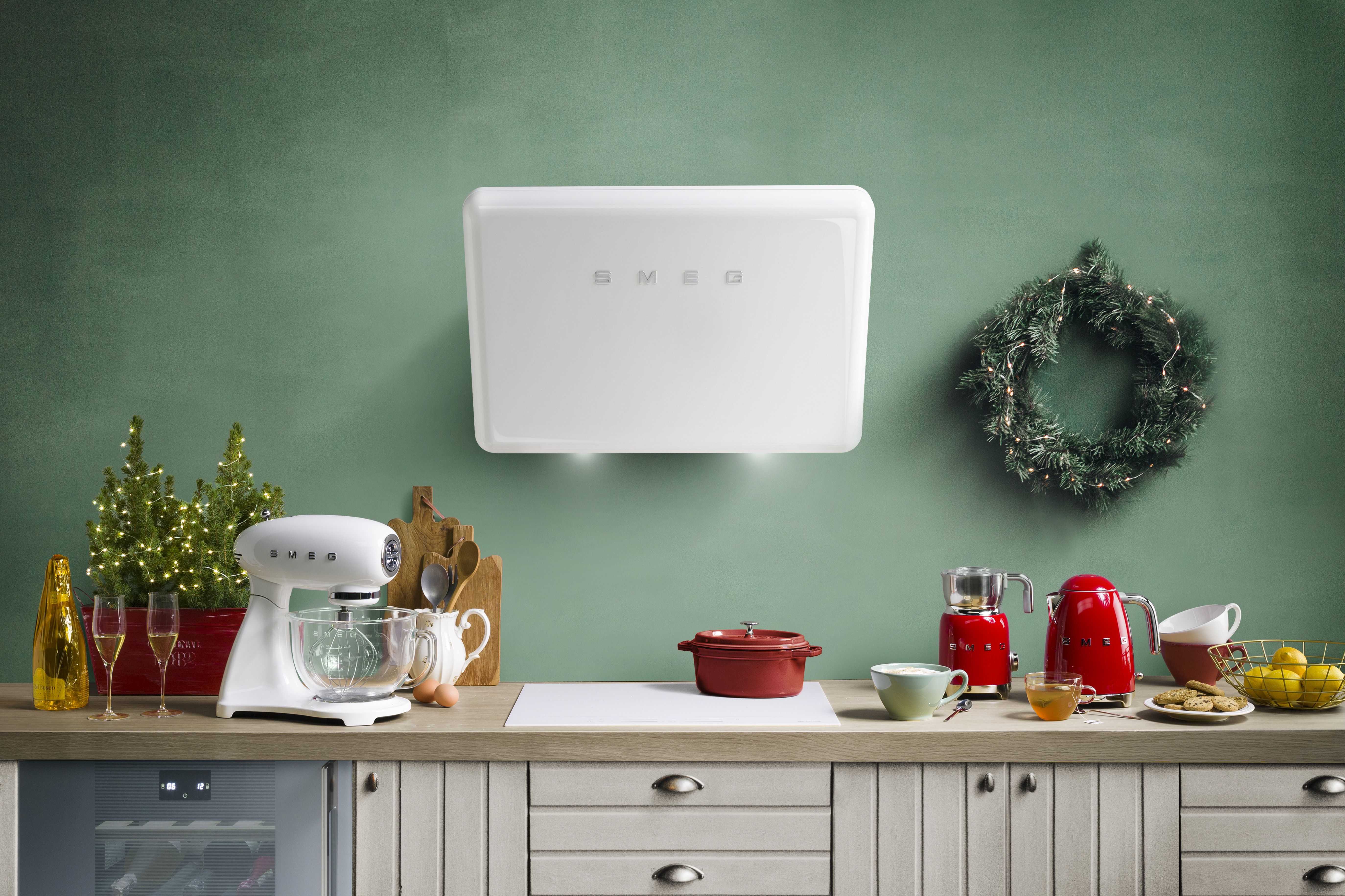 Smeg KLF03RDEU Waterkoker - 1.7L - 2400W - Rood