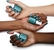 Essie 540 stripes & sails Nagellak