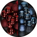 Decoris Kerstballen 60x stuks - mix donkerrood/donkerblauw - 4-5-6 cm - kunststof - kerstversiering