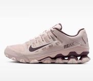 Nike Reax 8 TR Chaussures de course pour femmes Rose