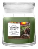 Yankee Candle Balsam & Cedar Fireside Medium Jar Geurkaars - Groen
