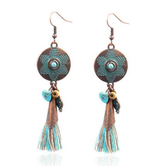 Deja Jewels Lookinggoodtoday Brons oorbellen groen met turquoise steen, kwast en amulet