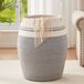 OIAHOMY Geweven touw wasmand, groot, 65 cm hoog, moderne gebogen mand met verlengde handgrepen voor kledingopslag, badkamer, opvouwbaar (wit en lichtgrijs)