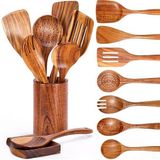 Cuisine en bois avec 9 pièces et support