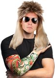 Boland Rocker/Biker verkleedset heren - wilde carnaval verkleed pruik - met 2 Tattoo sleeves roses/tribal
