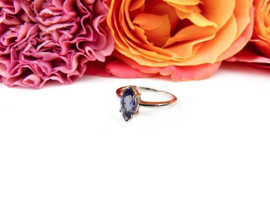 Sophie Ring met saffier en diamant in witgoud - 18 karaat - 17.75 mm / maat 56