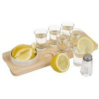 Service met tequila, houten plank en 6 shotglazen rode en grijze herten