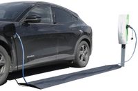 GOMbase Rubberselect B.V. Laadkabel mat / Rubberen kabelmat - Breedte 40 cm - Lengte 600 cm