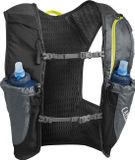 CamelBak Nano Vest - Maat S - Ultralicht Materiaal - Ruimte voor 2 Flexibele 500 ml flessen - 3D Micro Mesh - Reflecterend - Hardloopvest - 8 Zakken - Drinkhouder - Lichtgewicht - Nylon - Zwart