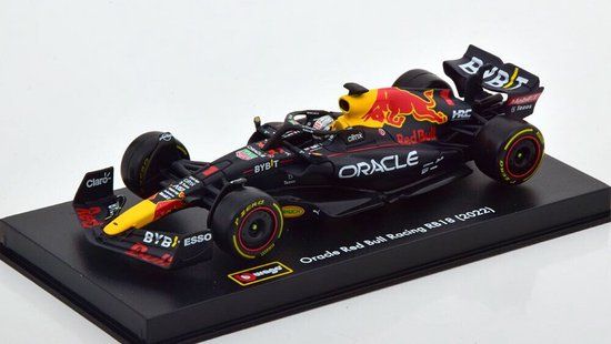 Bburago Red Bull RB18 #33 M. Verstappen Season 2022