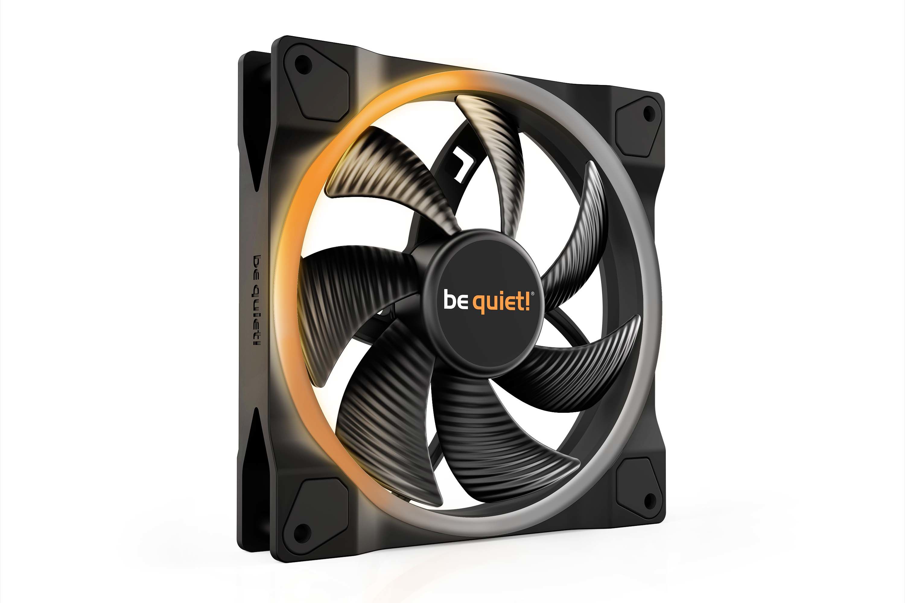 be quiet! Light Wings 140mm PWM Case Fan - Black - ARGB
