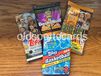 Topps Lot de 4 paquets de la série NBA de Topps : 1992–93, 1993–94, 2025–26 Topps Holiday
