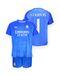 Real Madrid Courtois 25/26 ensemble enfant – équipement gardien bleu (maillot + short) | réplique officielle | nom Courtois et numéro 1, tailles 6 à 14 ans