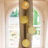GuirLED Katoenen LED lichtsnoer met 32 bollen - Beige/Wit - USB - Afstandbediening