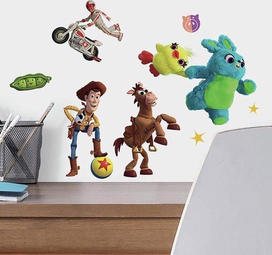 RoomMates Toy Story 4 Muursticker - 38 stuks - Kinderkamerstickers - Full color - Vinyl