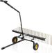 Wiltec tracteur de jardin avec râteau, largeur de travail de 148 cm, aérateur de gazon pour enlever la mousse et râteau à feuilles pour pelouses, scarificateur pour tondeuses autoportées, VTT et UTV