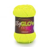 Lion Brand Yarn DIY Glow Cozy, Glow in the Dark Garen, Neon Geel, 1 Pack
