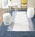 SAFAVIEH Montauk Collection 152 x 244 cm Ivory and Navy Blue Short Pile Rug