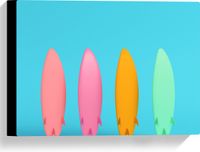 Merkloos / Sans marque Canvas Koraal, Roze, Gele en Groene Surfplanken tegen Blauwe Achtergrond - 40x30 cm Foto op Canvas Schilderij